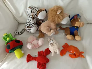 Lote 8 peluches variados