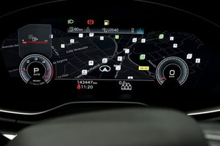 Audi Q5   Advanced 35 TDI 120kW S tronic