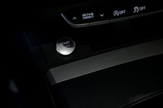 Audi Q5   Advanced 35 TDI 120kW S tronic