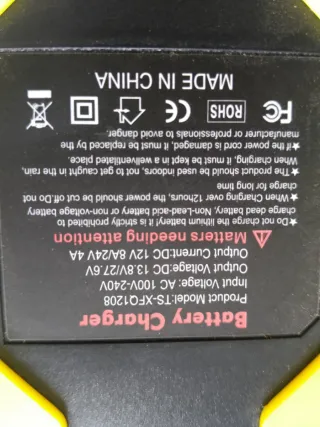 Cargador Batería Coche/Moto AGM/GEL