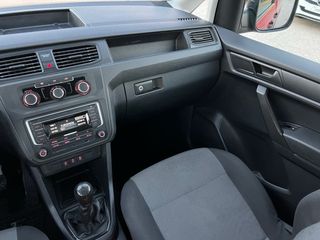 Volkswagen Caddy 2.0 TDI / 5 plazas / Año 2020