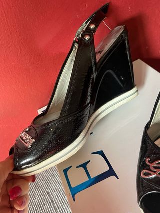 Guess Scarpe Estive N. 36