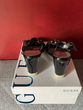 Guess Scarpe Estive N. 36