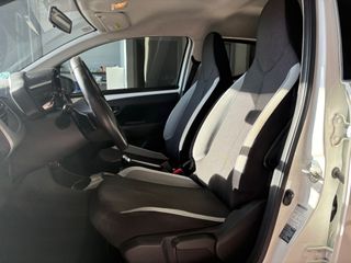 Toyota Aygo 1.0 70 x-play