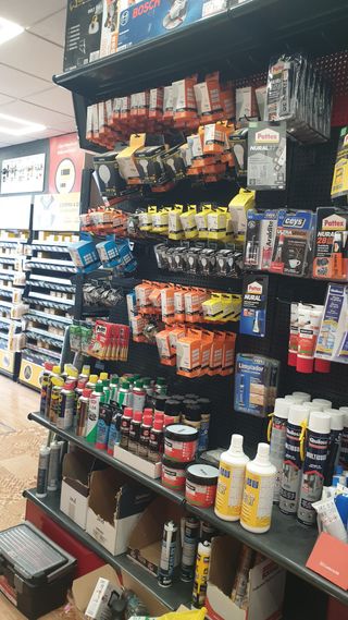 Estanterías comerciales