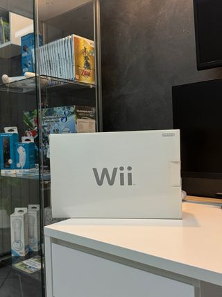 Nintendo Wii con Wii Sports (PAL) RVL-001  NEW