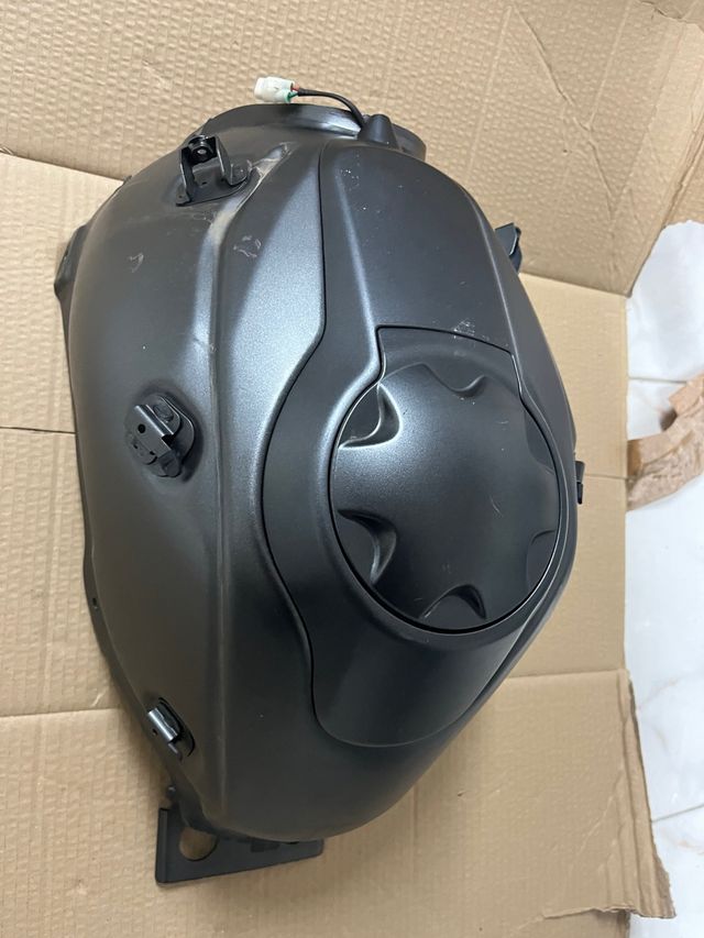 Depósito Zontes 125