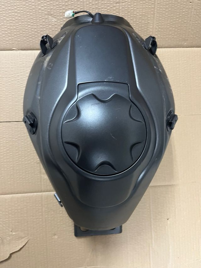 Depósito Zontes 125