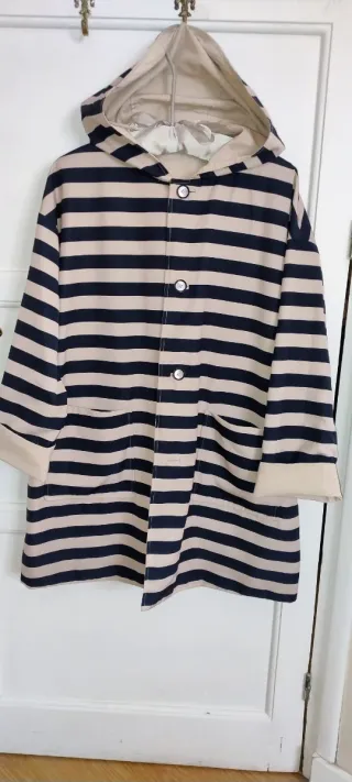 Gabardina reversible mujer Talla L, azul m y beige