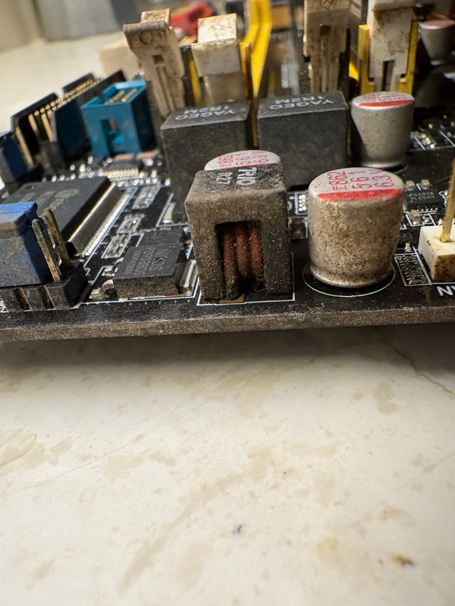 ASUS P5Q Premium - Scheda Madre NON TESTATA