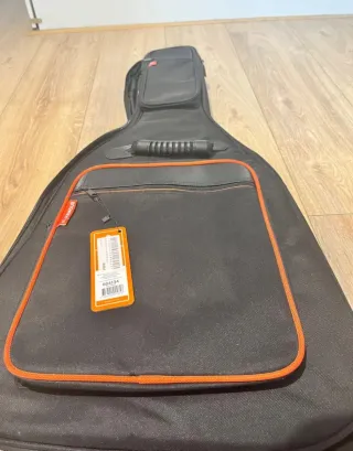 Guitarra Acústica Fender CC-60S + Funda