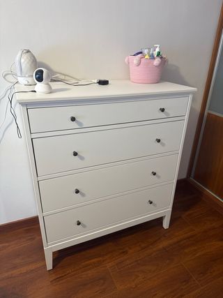 Cómoda Blanca Ikea 4 cajones