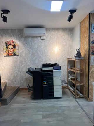 Traspaso copistería y comercio de personalización.