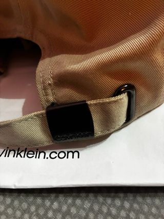 Cappellino Calvin Klein Beige/Nero