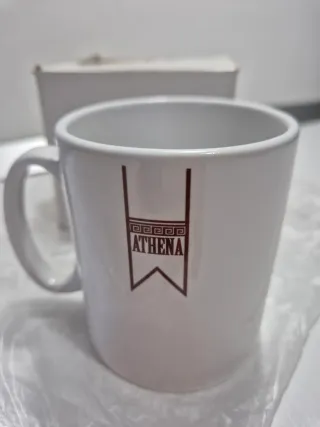 Tazza nuova in ceramica