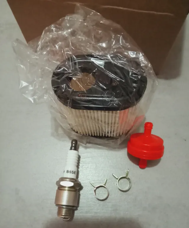 Kit Filtro Aire, Bujía y Filtro Gasolina