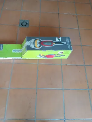 Tagliasiepi elettrico