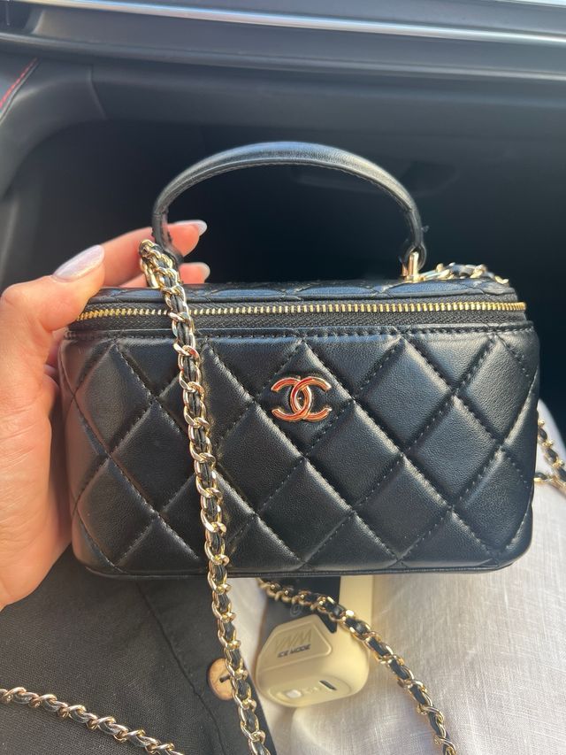 Borsa Vanity Chanel nera