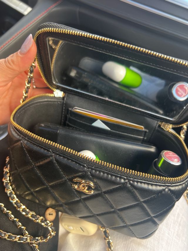 Borsa Vanity Chanel nera