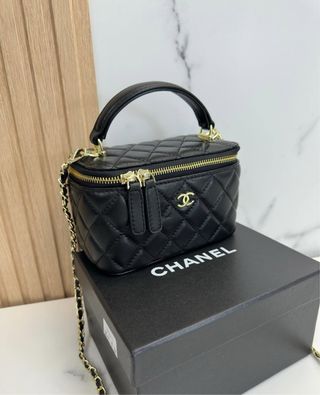 Borsa Vanity Chanel nera
