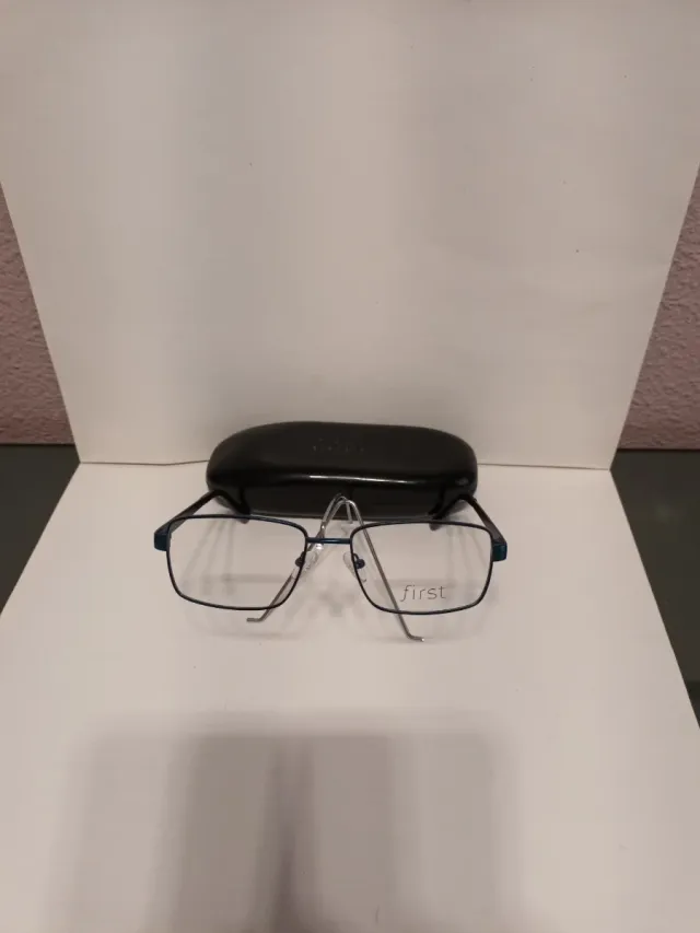 Montura de gafas First azul