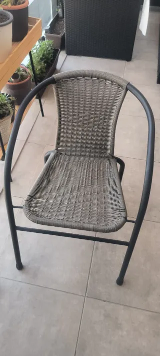 Terraza Jardín. Mesa y conjunto de 2 sillas