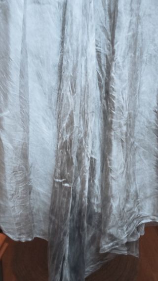 Vestido gris asimétrico manga larga boho