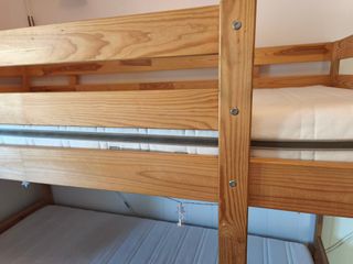 Litera 90x200 + 2 colchones