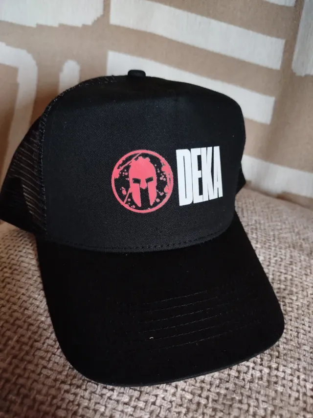 Gorra DEKA