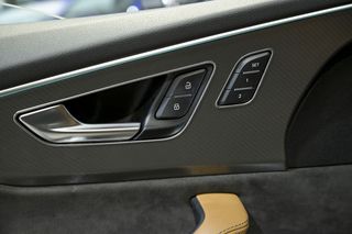 Audi Q8   RS  TFSI 441kW 600CV quattro tipt