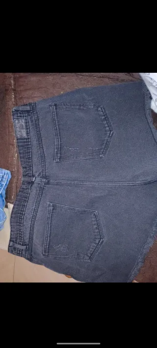 Pantaloncini neri donna