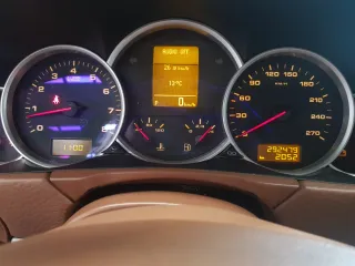Porsche Cayenne 2003