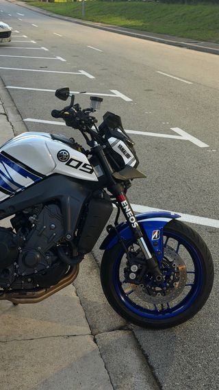 Yamaha MT-09 A2