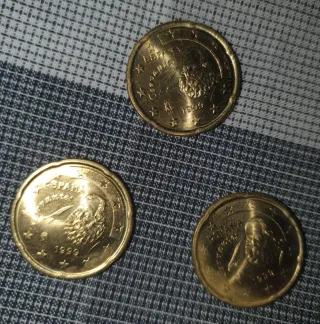3 Monedas 20 céntimos España 1999.