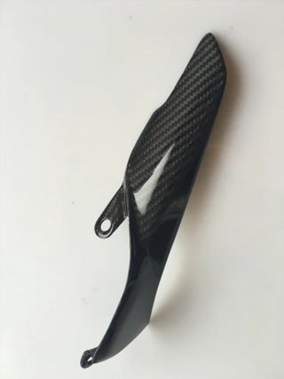 PROTECTOR CADENA DUCATI PANIGALE 1199-1299 CARBON