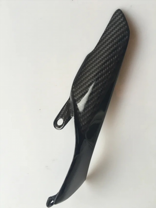 PROTECTOR CADENA DUCATI PANIGALE 1199-1299 CARBON