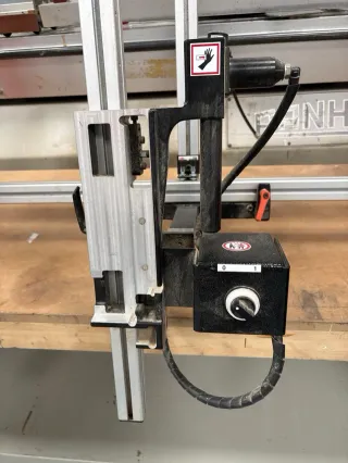 Prensa de cajones BLUM