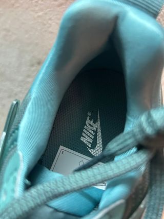 Nike V2K Run Emerald Green