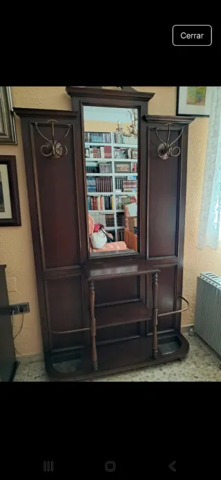 Recibidor de madera maciza con espejo
