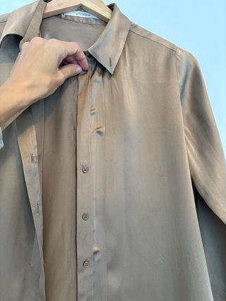 Camisa Uterqüe seda champán