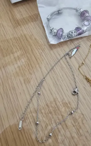 3 Pulseras Moradas y Plateadas