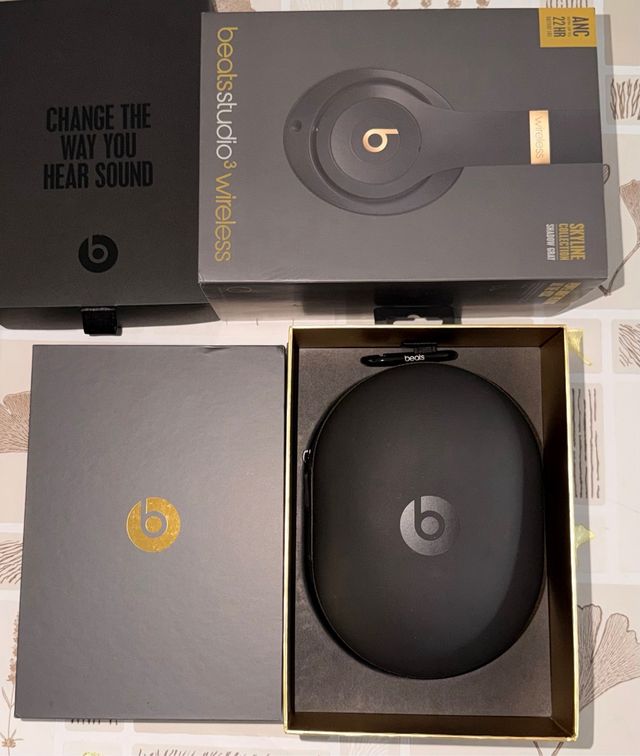 Beats Studio 3 Wireless by Dr. Dre