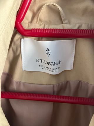 Gabardina Stradivarius Beige Talla M
