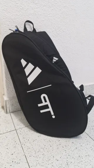 Paletero Adidas Negro pequeño