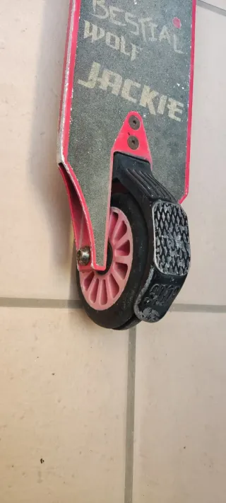 Patinete Bestial Wolf Rojo