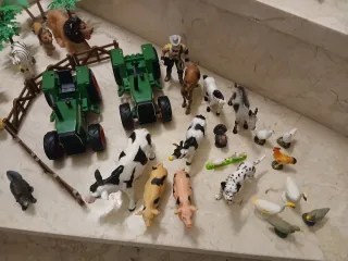 Lote Juguetes Animales y Vehículos