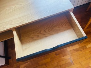 Escritorio Jysk Madera y Metal