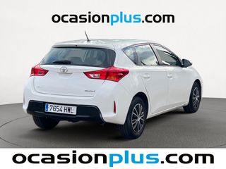 Toyota Auris 90 D Active 66 kW (90 CV)