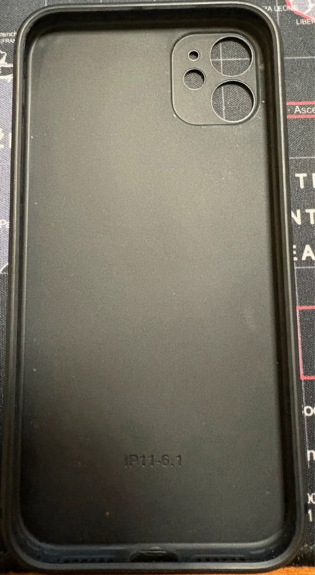 Cover iPhone 11 Bulldog Frances Colorato