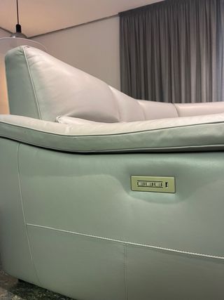 Sofá Natuzzi piel gris modular 4 piezas reclinable